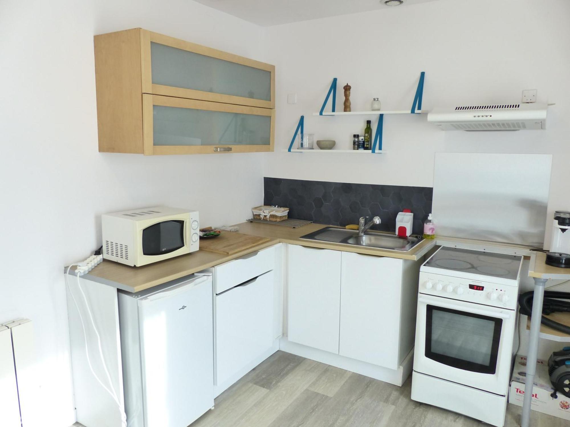 La Petite Maison Tahet, 2 Pers Avec Terrasse Basse-Indre Zewnętrze zdjęcie